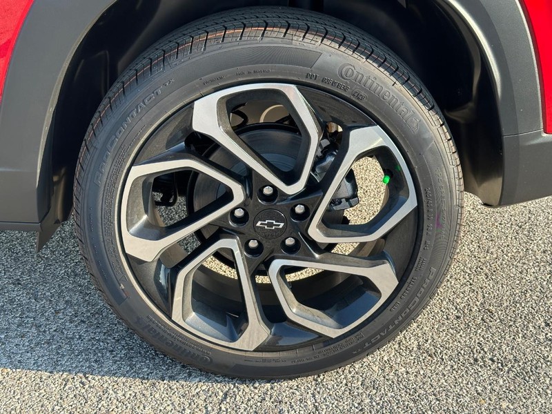 Chevrolet Trax Vehicle Full-screen Gallery Image 4