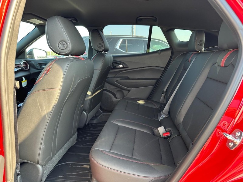 Chevrolet Trax Vehicle Full-screen Gallery Image 5