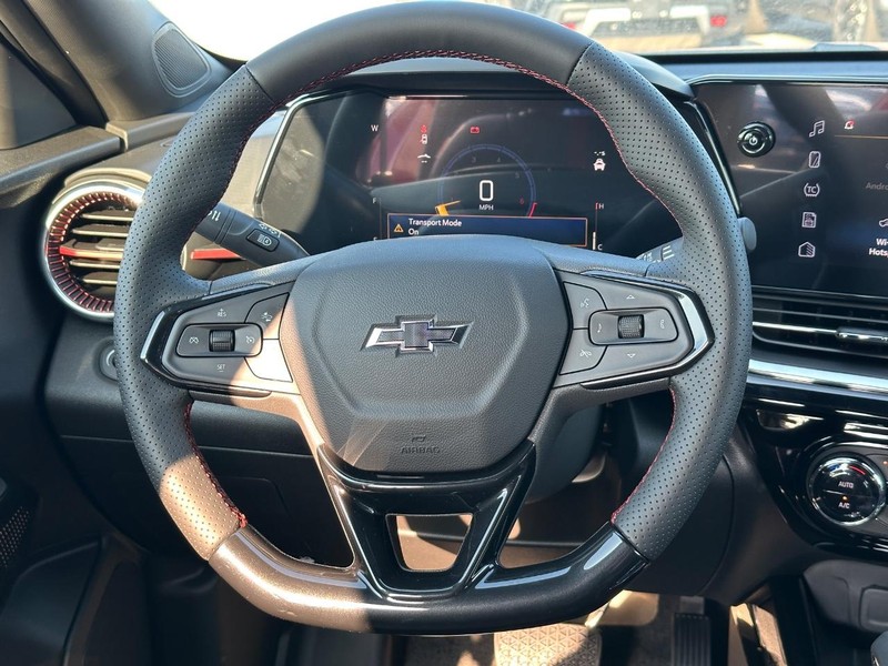 Chevrolet Trax Vehicle Full-screen Gallery Image 7