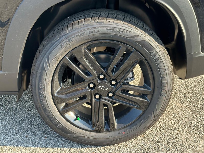 Chevrolet Trax Vehicle Full-screen Gallery Image 4