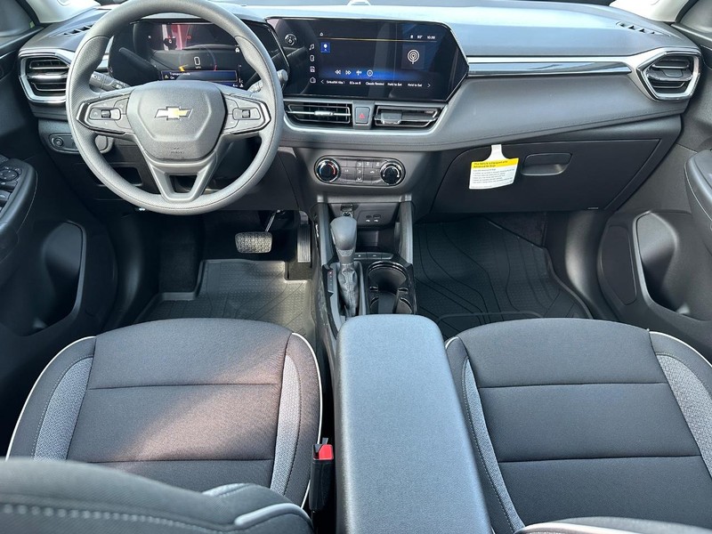 Chevrolet TrailBlazer Vehicle Full-screen Gallery Image 6