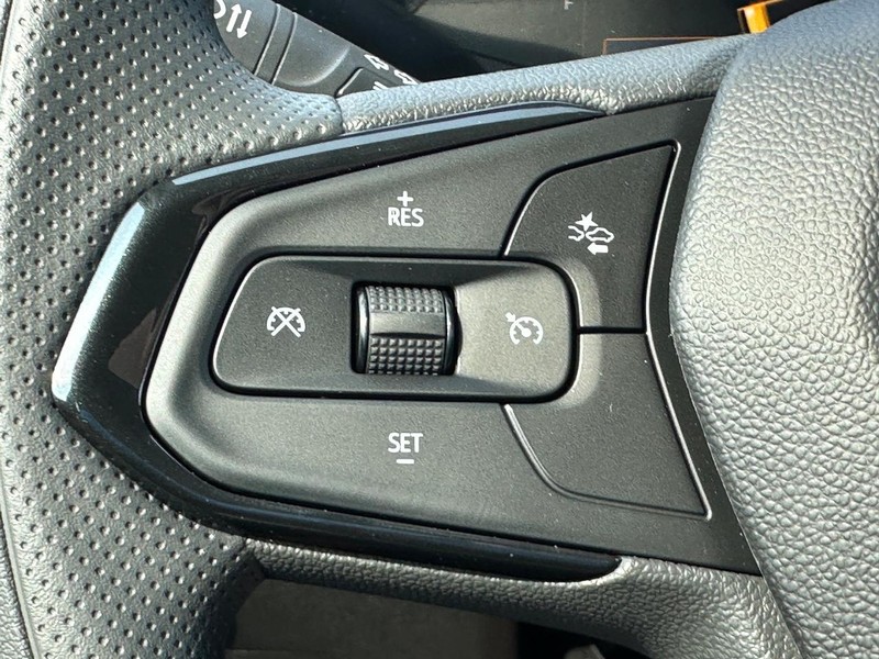 Chevrolet TrailBlazer Vehicle Full-screen Gallery Image 8