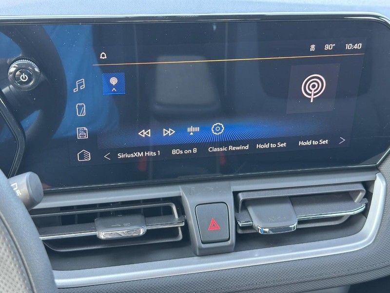 Chevrolet TrailBlazer Vehicle Full-screen Gallery Image 11