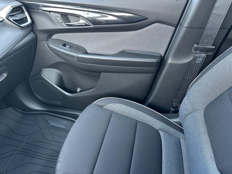 Chevrolet TrailBlazer Vehicle Full-screen Gallery Image 15