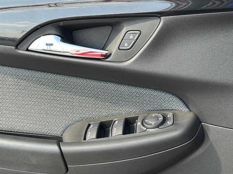 Chevrolet TrailBlazer Vehicle Full-screen Gallery Image 17