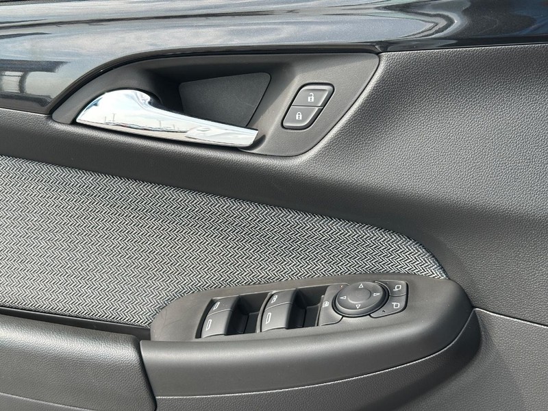 Chevrolet TrailBlazer Vehicle Full-screen Gallery Image 17