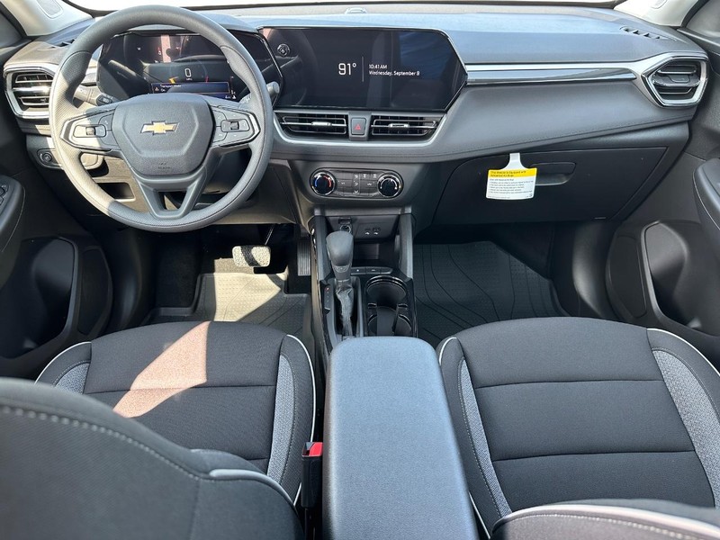 Chevrolet TrailBlazer Vehicle Full-screen Gallery Image 6