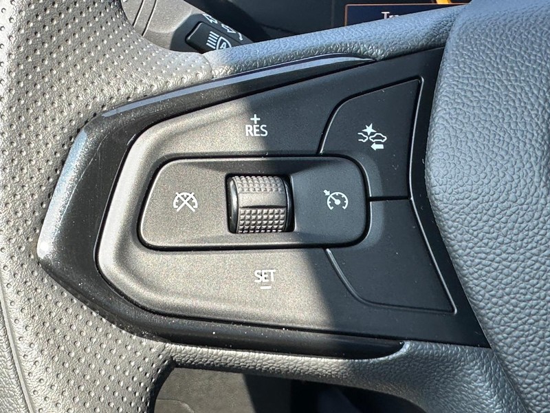 Chevrolet TrailBlazer Vehicle Full-screen Gallery Image 8