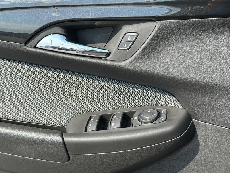 Chevrolet TrailBlazer Vehicle Full-screen Gallery Image 17