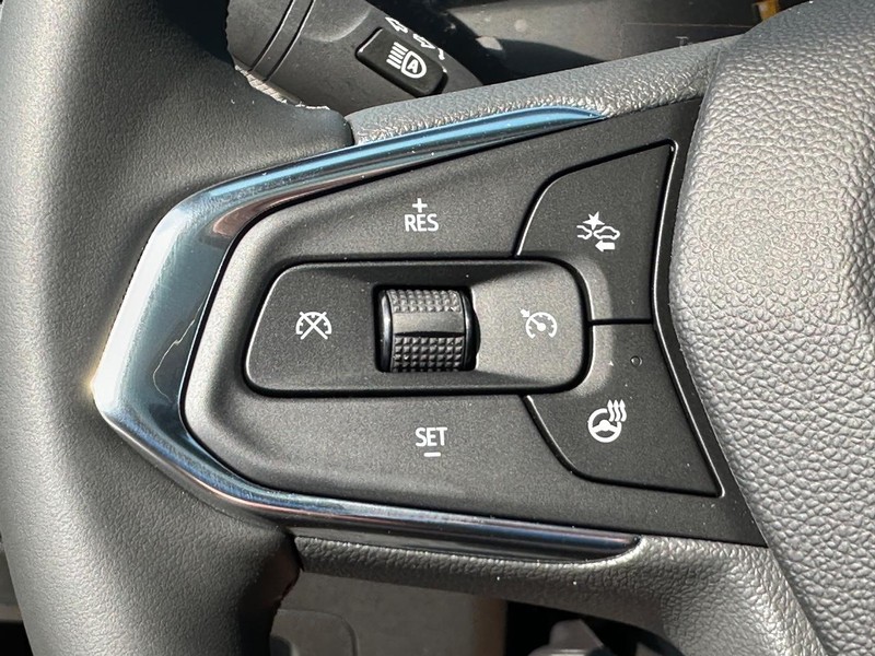 Chevrolet TrailBlazer Vehicle Full-screen Gallery Image 9