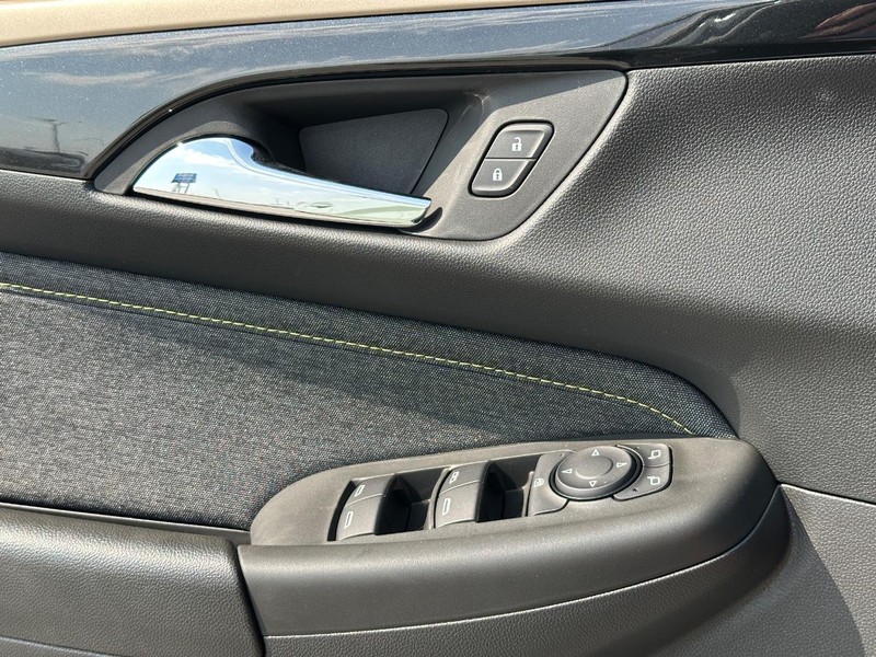 Chevrolet TrailBlazer Vehicle Full-screen Gallery Image 19