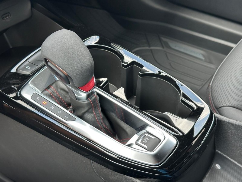 Chevrolet Trax Vehicle Full-screen Gallery Image 14
