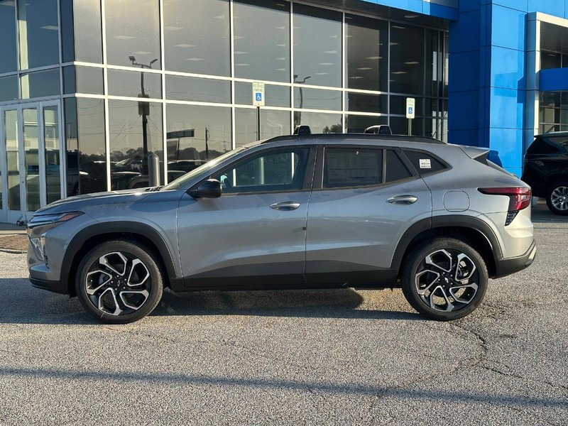 Chevrolet Trax Vehicle Full-screen Gallery Image 2