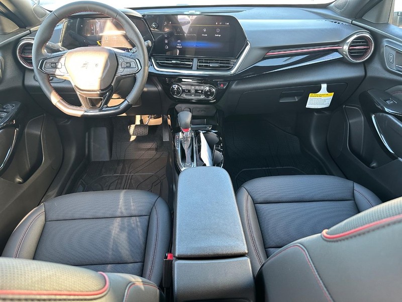 Chevrolet Trax Vehicle Full-screen Gallery Image 6