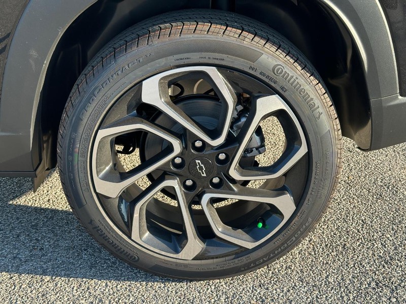 Chevrolet Trax Vehicle Full-screen Gallery Image 4