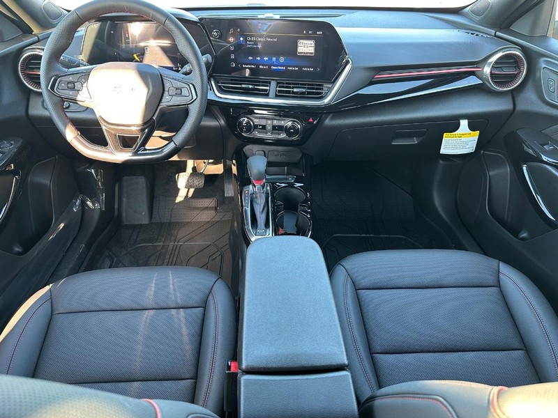 Chevrolet Trax Vehicle Full-screen Gallery Image 6