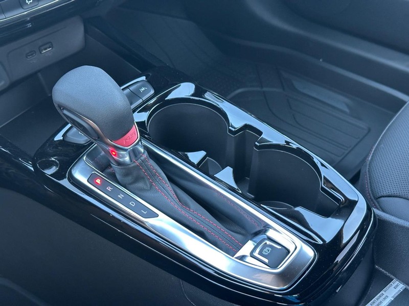 Chevrolet Trax Vehicle Full-screen Gallery Image 13