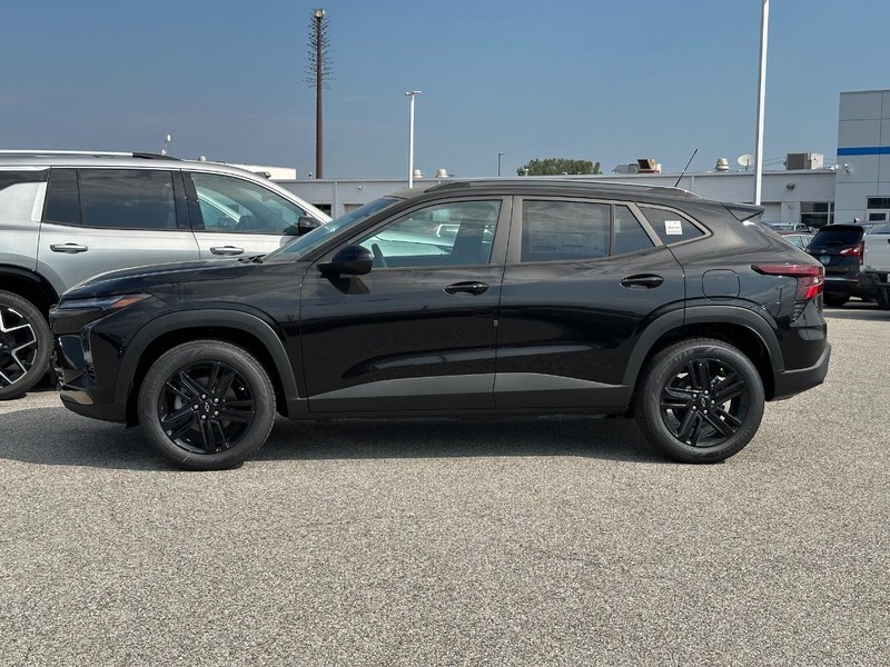 Chevrolet Trax Vehicle Full-screen Gallery Image 2
