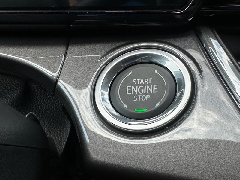 Chevrolet Trax Vehicle Full-screen Gallery Image 10