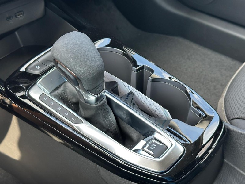 Chevrolet Trax Vehicle Full-screen Gallery Image 14