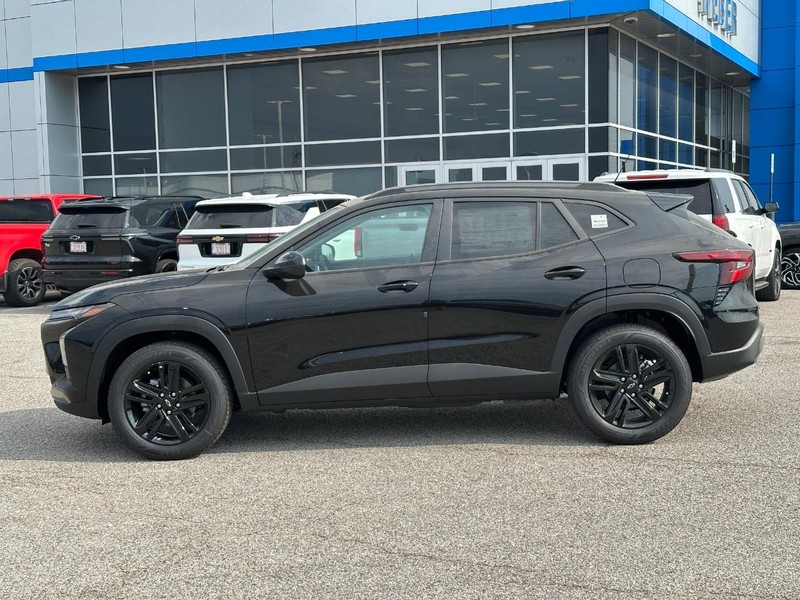 Chevrolet Trax Vehicle Full-screen Gallery Image 2
