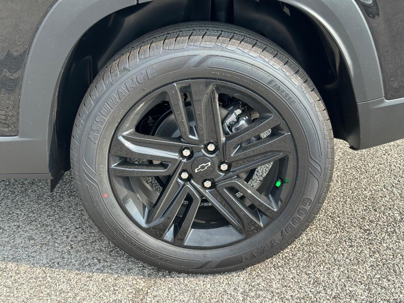 Chevrolet Trax Vehicle Full-screen Gallery Image 4