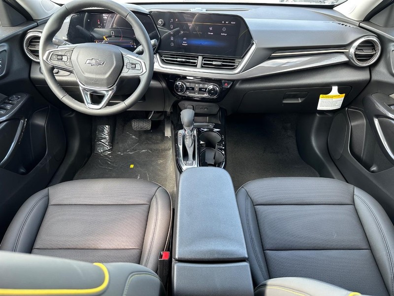 Chevrolet Trax Vehicle Full-screen Gallery Image 6