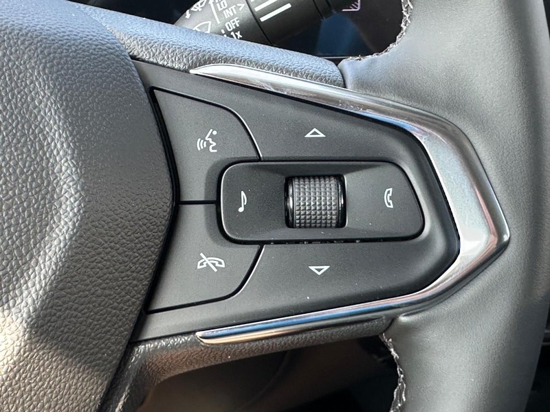Chevrolet Trax Vehicle Full-screen Gallery Image 9