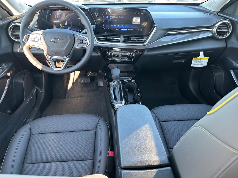 Chevrolet Trax Vehicle Full-screen Gallery Image 6