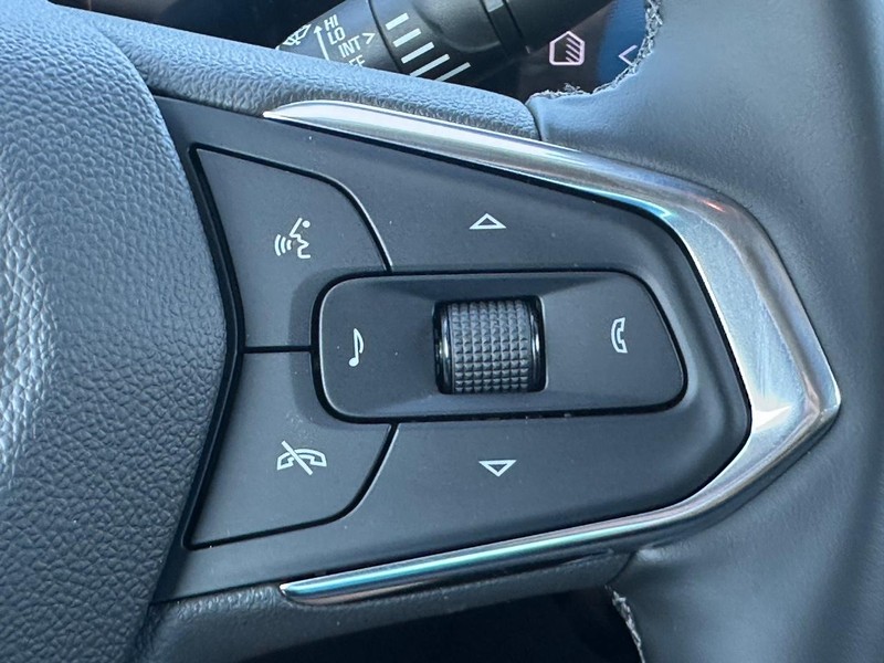 Chevrolet Trax Vehicle Full-screen Gallery Image 9