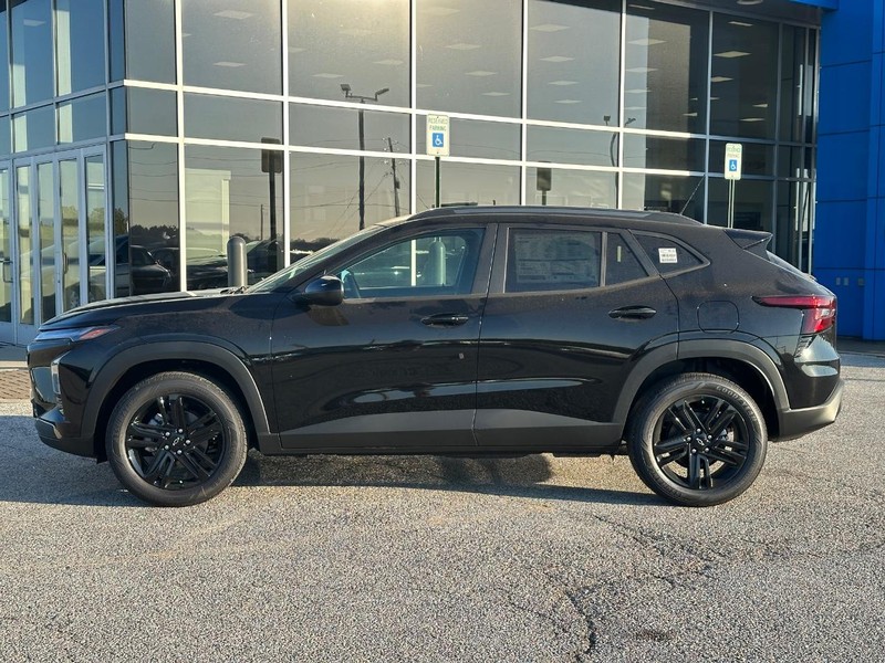 Chevrolet Trax Vehicle Full-screen Gallery Image 2