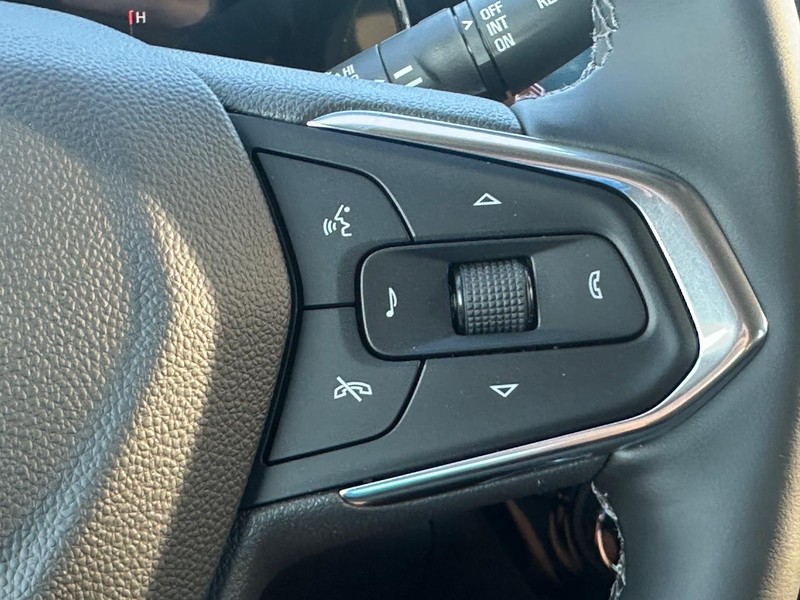 Chevrolet Trax Vehicle Full-screen Gallery Image 9