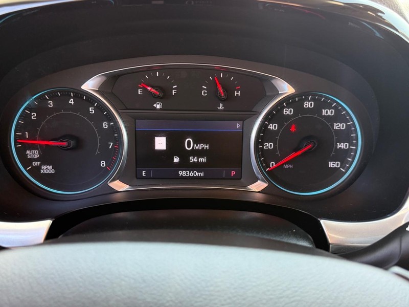 Chevrolet Traverse Vehicle Full-screen Gallery Image 23