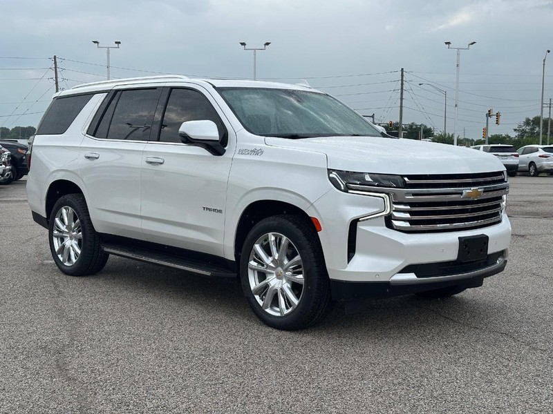 Chevrolet Tahoe Vehicle Full-screen Gallery Image 8