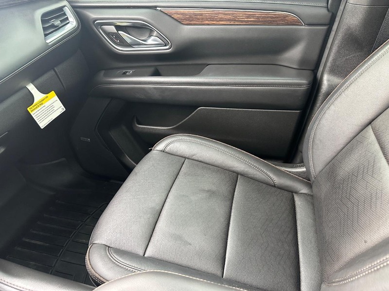 Chevrolet Tahoe Vehicle Full-screen Gallery Image 23
