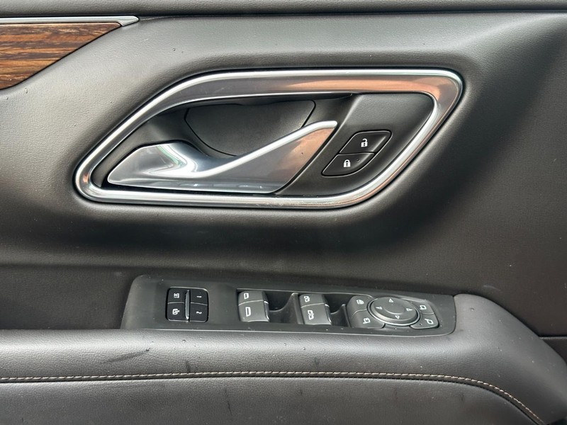 Chevrolet Tahoe Vehicle Full-screen Gallery Image 26