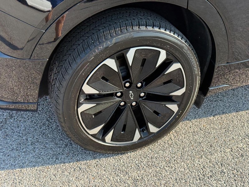 Chevrolet Blazer EV Vehicle Full-screen Gallery Image 08