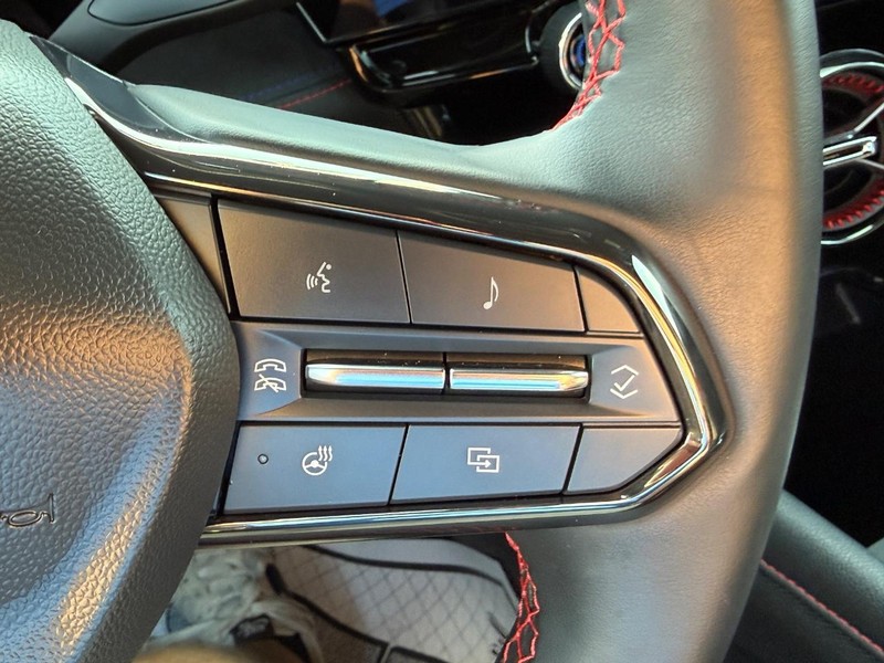 Chevrolet Blazer EV Vehicle Full-screen Gallery Image 20