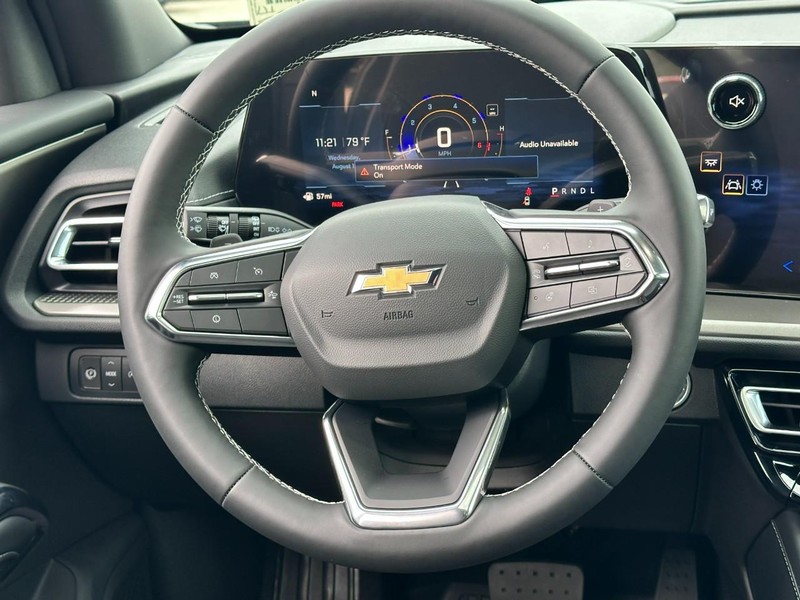 Chevrolet Traverse Vehicle Full-screen Gallery Image 7