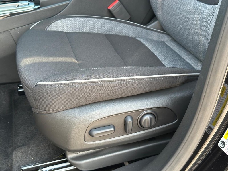 Chevrolet TrailBlazer Vehicle Full-screen Gallery Image 19