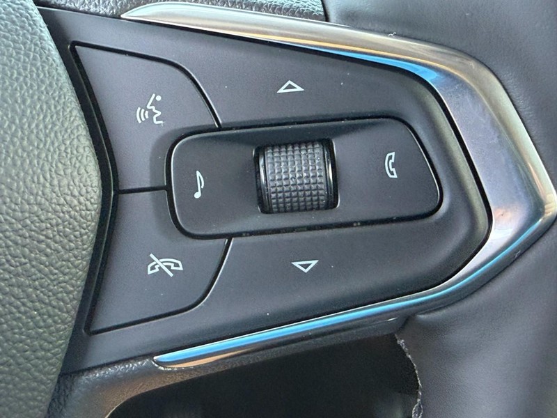 Chevrolet TrailBlazer Vehicle Full-screen Gallery Image 12