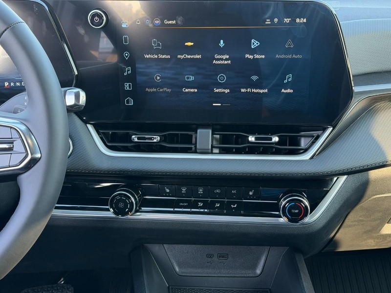 Chevrolet Equinox Vehicle Full-screen Gallery Image 7