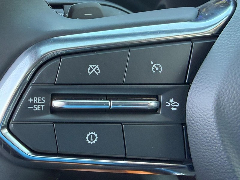 Chevrolet Equinox Vehicle Full-screen Gallery Image 11