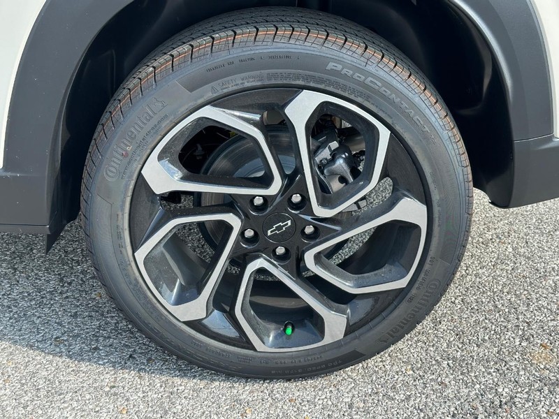 Chevrolet Trax Vehicle Full-screen Gallery Image 4