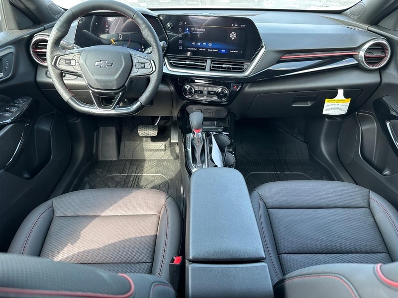 Chevrolet Trax Vehicle Full-screen Gallery Image 6