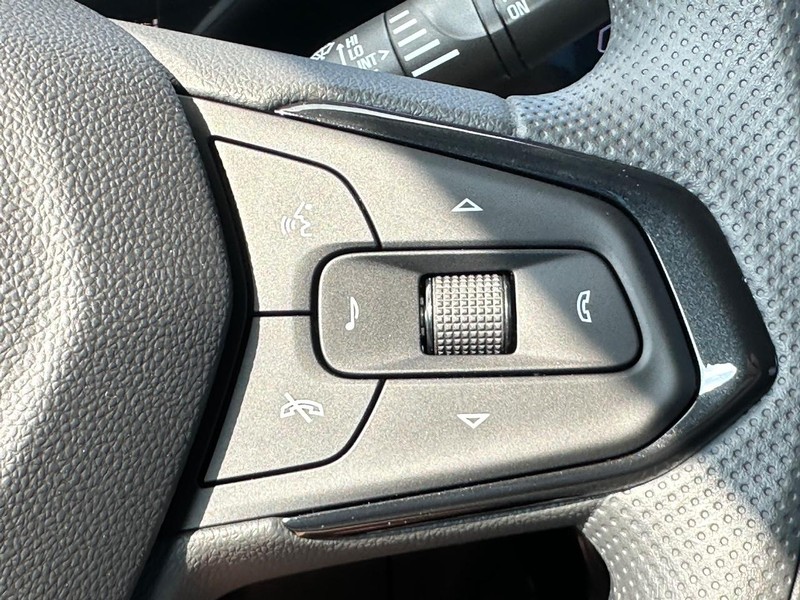 Chevrolet TrailBlazer Vehicle Full-screen Gallery Image 9