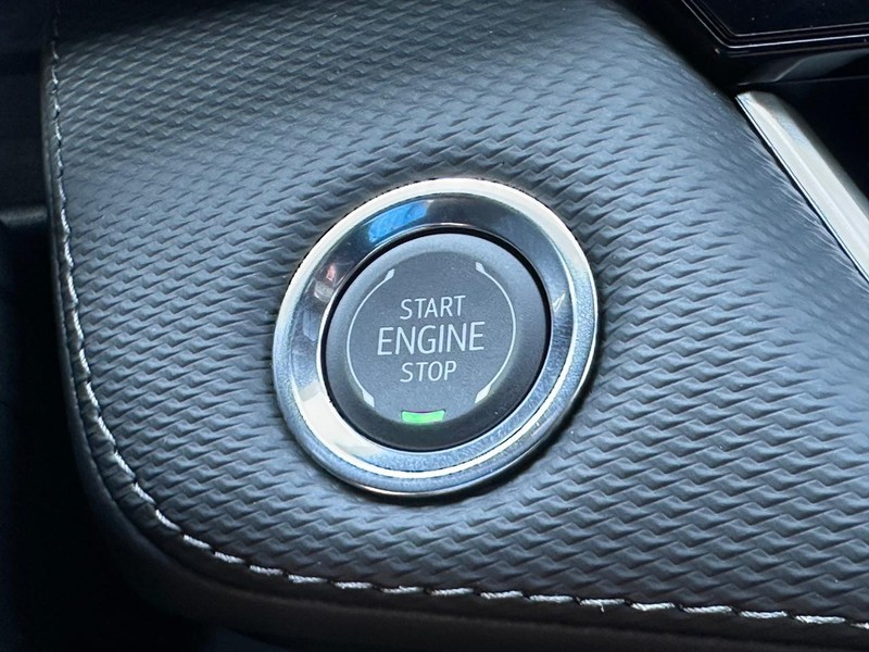 Chevrolet Equinox Vehicle Full-screen Gallery Image 10