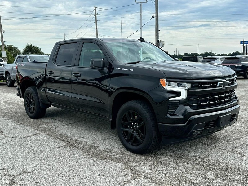 Chevrolet Silverado 1500 Vehicle Full-screen Gallery Image 8