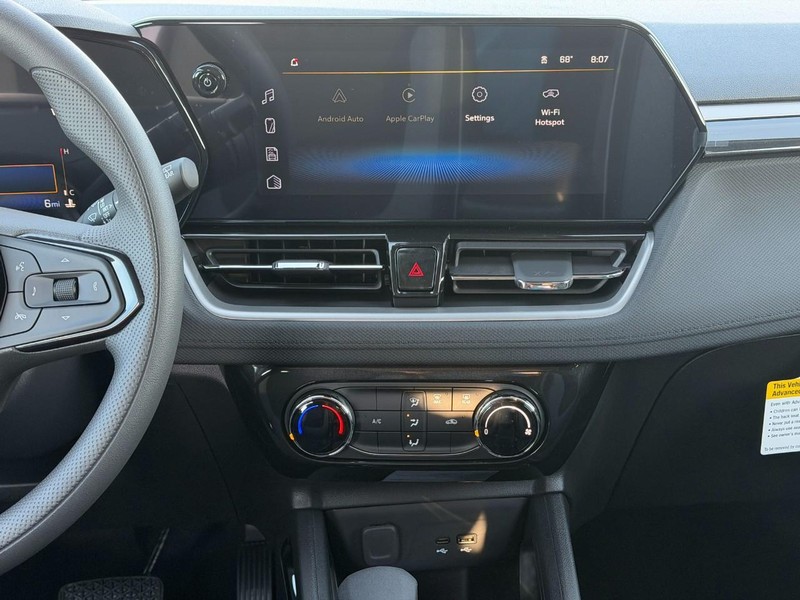 Chevrolet TrailBlazer Vehicle Full-screen Gallery Image 7