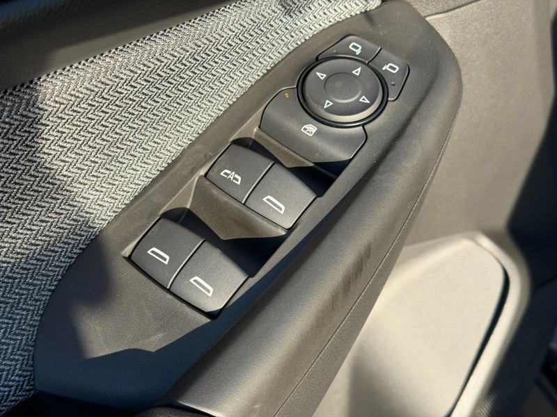 Chevrolet TrailBlazer Vehicle Full-screen Gallery Image 9